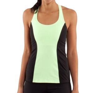 Lululemon Cool Racerback Surf Bonded Fits like Faded Zap / Black Fits Like 4